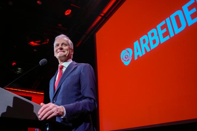 Jonas Gahr Store speaks during the Labor Party's election vigil at the People's House during the 2025 general election, in Oslo, September 8, 2025.