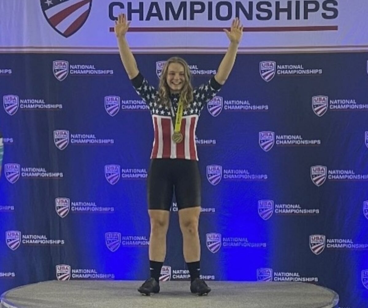 Elizabeth Stevenson Headshot